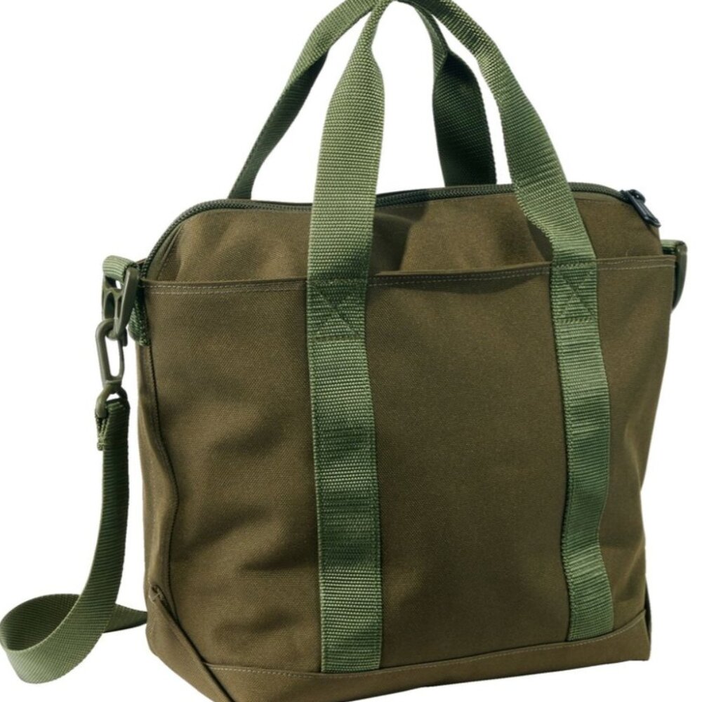 L.L. Bean Zip Hunter's Tote Bag With Strap